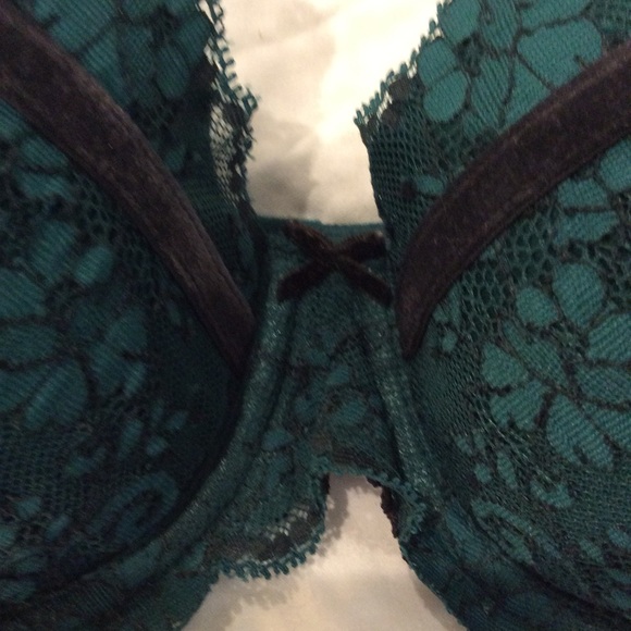 Victoria’s Secret Dream Angel Demi Green Lace Bra - Picture 3 of 6